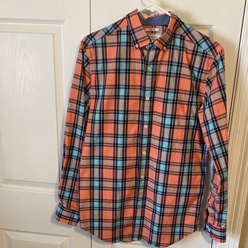 Crown & ivy Multicolor Plaid Button-Down Shirt